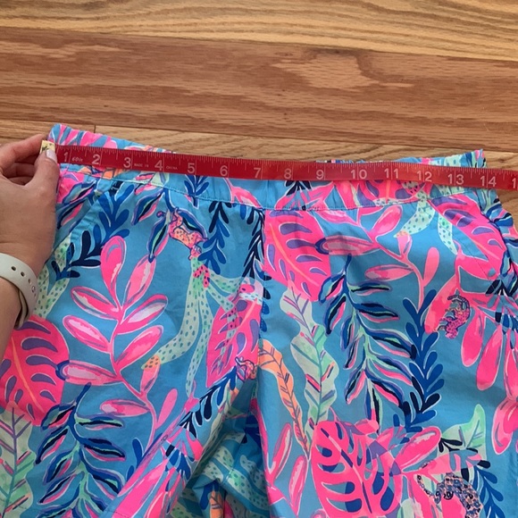 New Lilly Pulitzer Ocean View Shirts Porto Blue you've been spotted size Small - Picture 8 of 9